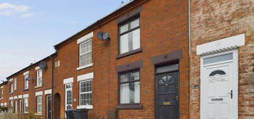 2 bed terraced house for sale