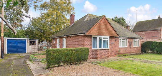 3 bed detached bungalow for sale