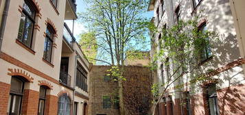 Charmantes Atelier mit Balkon im Herzen der Altstadt * am Campus der Martin-Luther-Universität