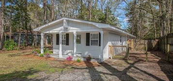 313 Simmons Ave, Summerville, SC 29483