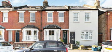 3 bedroom terraced house