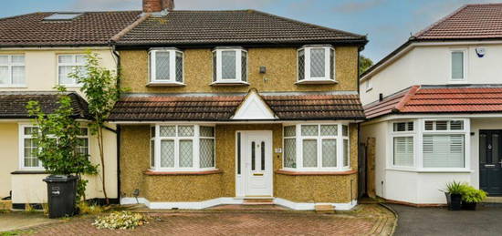 4 bedroom semi-detached house