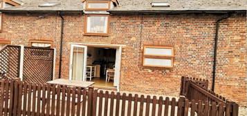 Terraced house to rent in Icknield Way, Ivinghoe, Leighton Buzzard LU7