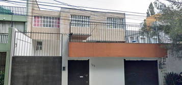 Casa En Venta Cerro Del Cubilete # 168, Col. Campestre Churubusco, Cp. 04200 Liscell81