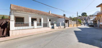 Casa o chalet en venta en De Cervantes, 32, Deifontes