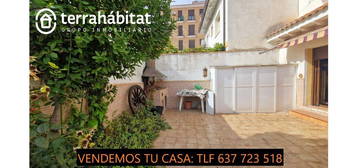 Chalet adosado en venta en calle Rodrigo Manrique