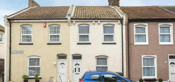 2 bedroom terraced house