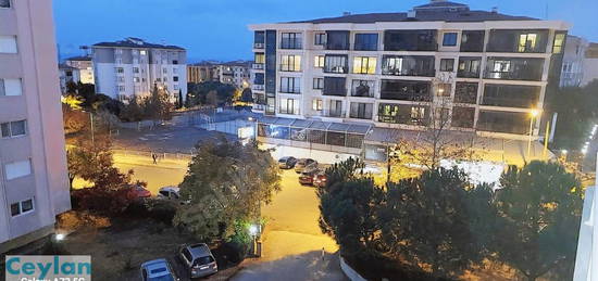 HÜRRİYET'TE KONUMLU OKULLAR YANI OTOPARKLI ASANSÖRLÜ 3+1 DAİRE