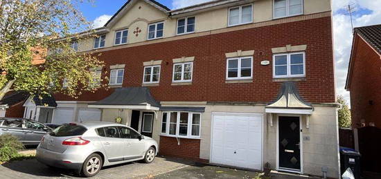 3 bed town house for sale