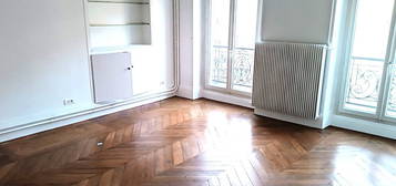 Appartement  à louer, 4 pièces, 3 chambres, 120 m²