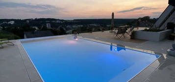 +PHÄNOMENALE Villa mit traumhaftem Panorama, Klima, Pool, Sauna, Designermöbel, direkt in Oberpullendorf anzumieten