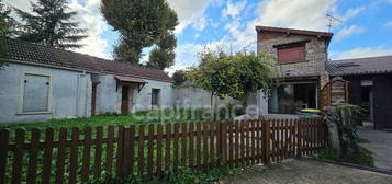 Dpt Essonne (91), à vendre BALLAINVILLIERS Maison de ville en DUPLEX avec jardin et dépendances