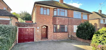 Semi-detached house to rent in Rochford Avenue, Shenfield, Brentwood CM15