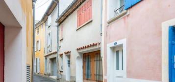 Maison de village avec garage de 80m2 et terrasse à Lambesc