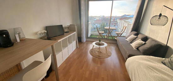 Studio 1 pièce 23 m²