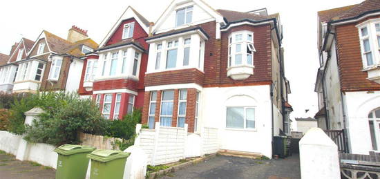 Flat to rent in Bolebrook Road, Bexhill-On-Sea TN40