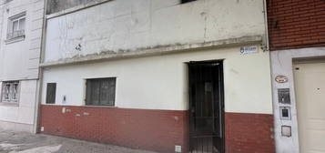 Alquiler De Casa Con Y Terraza En Rosario