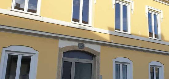 Altbauwohnung mit Balkon in Krems an der Donau