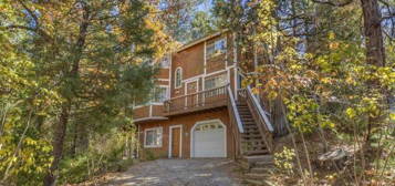 995 Teakwood Dr, Lake Arrowhead, CA 92352