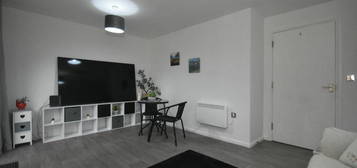 1 bedroom flat for sale