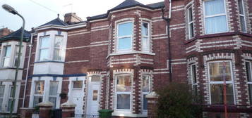 5 bedroom terraced house