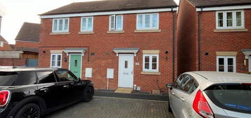 2 bedroom semi-detached house to rent