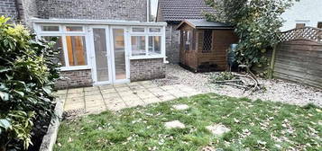 3 bedroom semi-detached house to rent