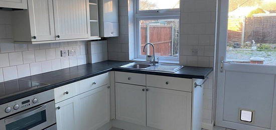 2 bed terraced house to rent