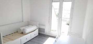 Studio meublé  à louer, 1 pièce, 19 m², Étage 3/3