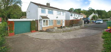 3 bed semi-detached house for sale