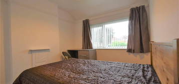 5 bed shared accommodation to rent