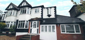 4 bedroom semi-detached house