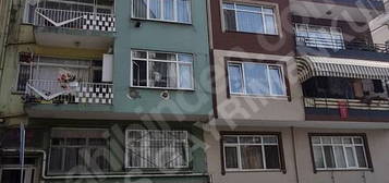 İZMİT MERKEZİNE VE ANAYOLA YAKIN SATILIK 2+1 DAİRE