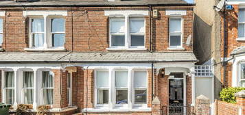 4 bedroom semi-detached house