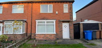 3 bedroom semi-detached house to rent