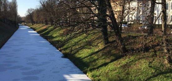 Perfekt geschnittene Stadtwohnung am Lendkanal. In Klagenfurt. WG geeignet.