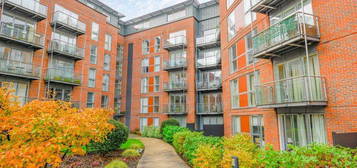 Flat for sale in The Heart, Walton-On-Thames KT12