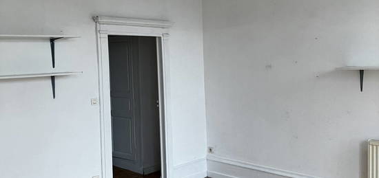 Location appartement 1 pièce 39 m²