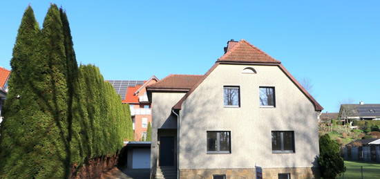 Umfangreich saniertes 1-2 Familienhaus mit großer Garage und tollem Garten in Löhne Gohfeld