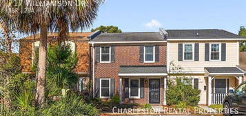 717 Williamson Dr, Mount Pleasant, SC 29464