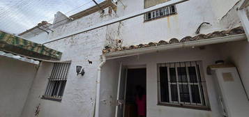 Casa en La Banda - Campo de Fútbol, Chiclana de la Frontera