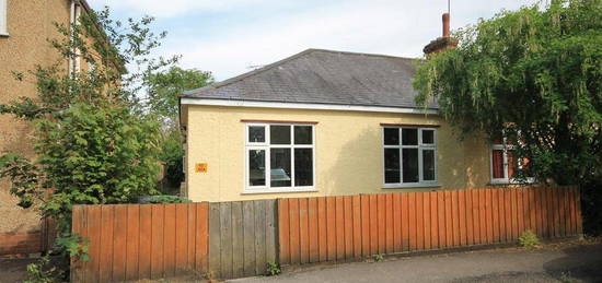 2 bedroom semi-detached bungalow to rent