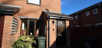 2 bed end terrace house to rent