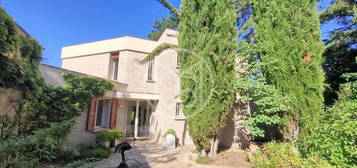 Maison 2 étages  à vendre, 7 pièces, 4 chambres, 165 m²