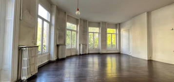 Achat appartement 5 pièces 145 m²