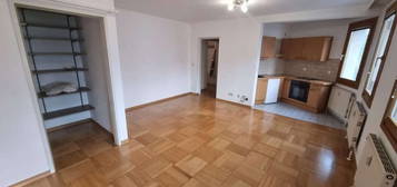 Singlewohnung mit 300m2 Gemeinschafts-Terrasse (Warmmiete)