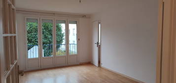 Appartement  à louer, 3 pièces, 2 chambres, 59 m²