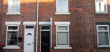 Terraced house to rent in Gordon Terrace, Clifton, Rotherham S65