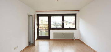 ANFRAGEN BITTE NUR PER MAIL GARCONNIERE MIT BALKON MAXGLAN
