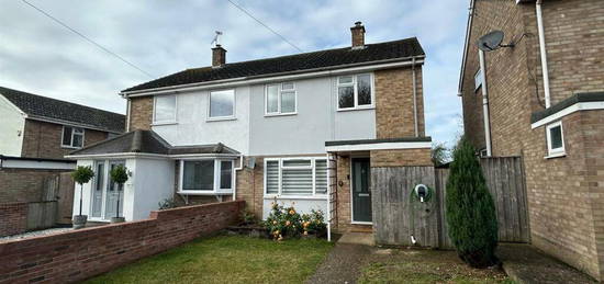 3 bedroom semi-detached house for sale